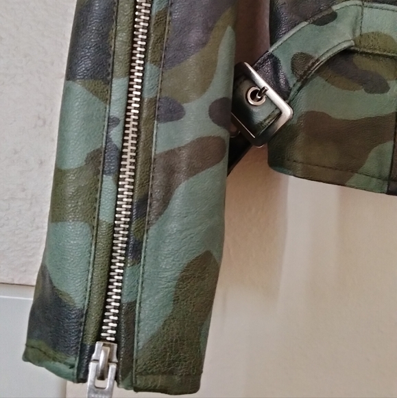 Colleen Lopez Bomber Jacket, Green Camouflage, Size L - Picture 6 of 11